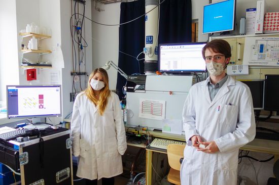 Carina Brunnhofer (left), Dominik Dworschak (right)