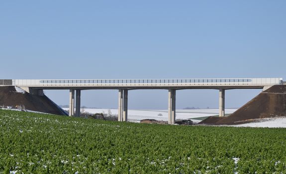 Satzengrabenbrücke - Österreichs längste integrale Brücke Satzengrabenbrücke - Österreichs längste integrale Brücke