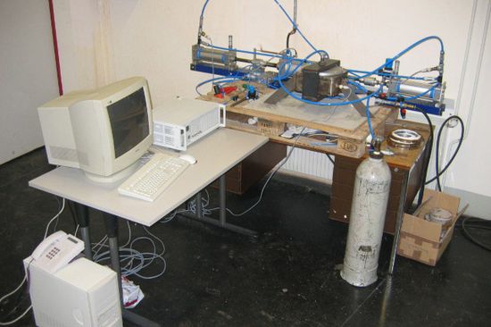 Messeinrichtung zur Bestimmung der Luftdurchlässigkeit von Beton