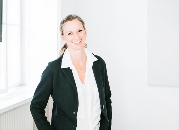 Dr. Doris Weyer