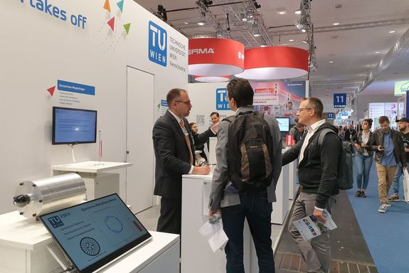 Matthias Hofer in conversation with interested parties - Hall 11, Automation Motion & Drives