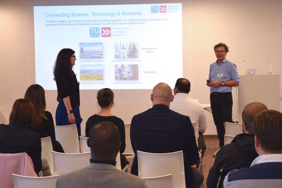 Faculty, Program Management and Students at the Welcome Reception
