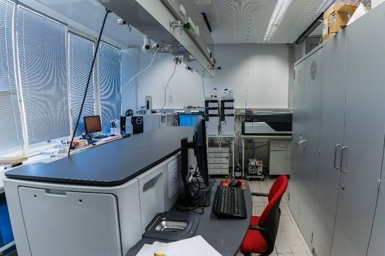 View of Shimadzu demolab