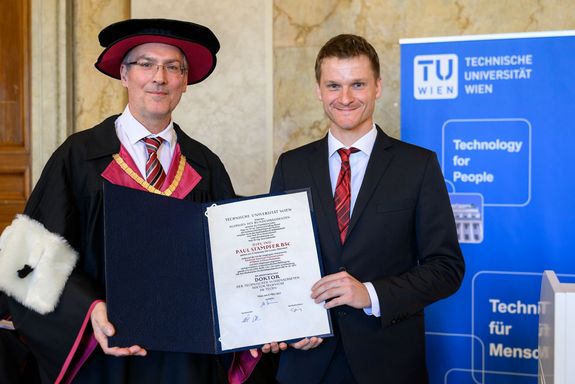 Urkundenübergabe Stampfer