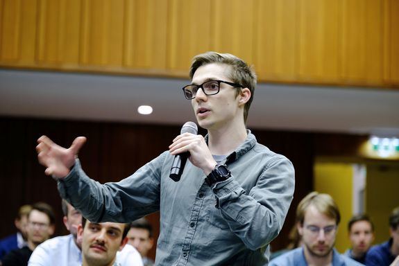 High-Profile Lecture Series: Veranstaltung zur Energiewende im Stromnetz