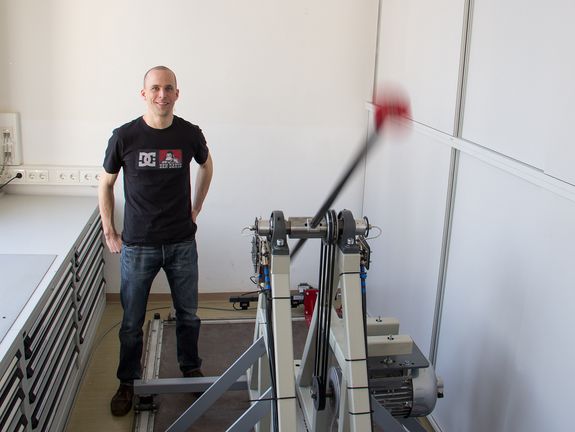 Mit dem Rotor kann schnelle Bewegung simuliert werden. Mit dem Rotor kann schnelle Bewegung simuliert werden.