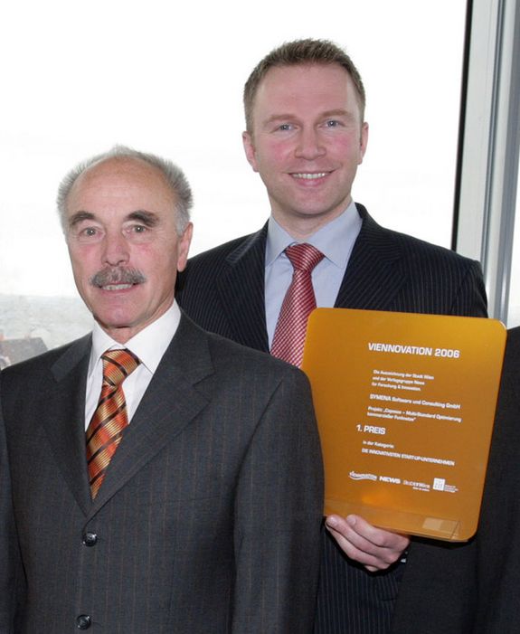 Prof. Kubicek (links) und sein Team