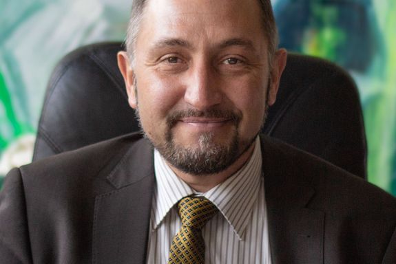 Marko Mihovilovic, Dean of the Faculty of Technical Chemistry portrait foto of dean Marko Mihovilovic on the chair