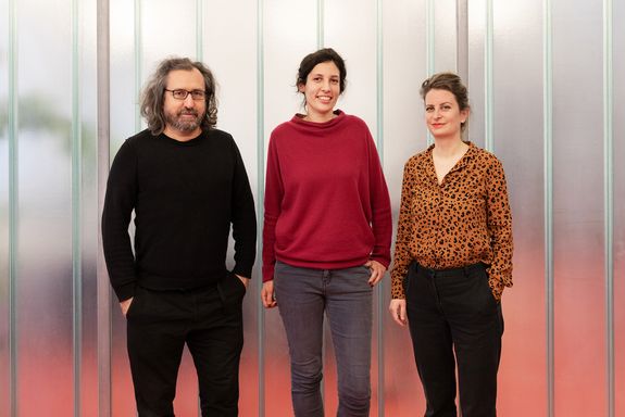 Gruppenfoto vom Autor_innen-Team