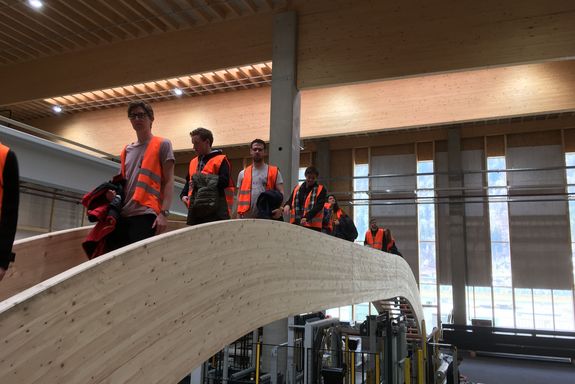 [Translate to English:] Ansicht von der Exkursion nach Tirol, 2018