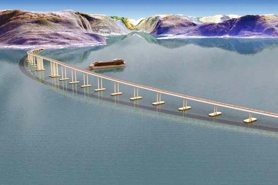 link to PDF "Deep sea bridge with large span"