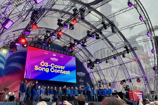 Chor der TU Wien am Rathausplatz