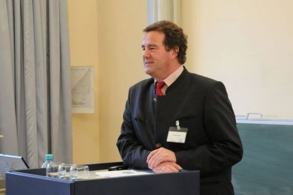 Wilfried Sihn am Podium