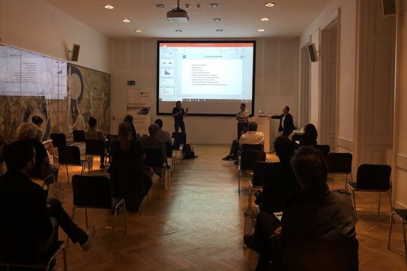 REN Talk #1 / 2020