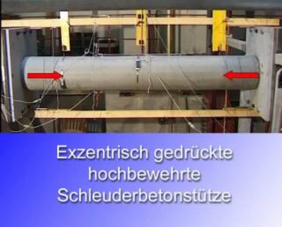 Abb. 4: ...Druckversuch...