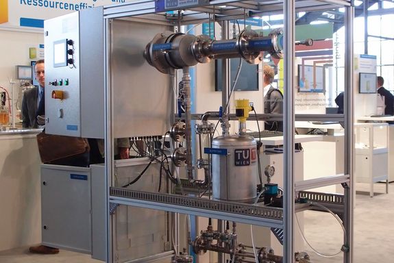 TU Wien at Hannover Messe 2015 - 32