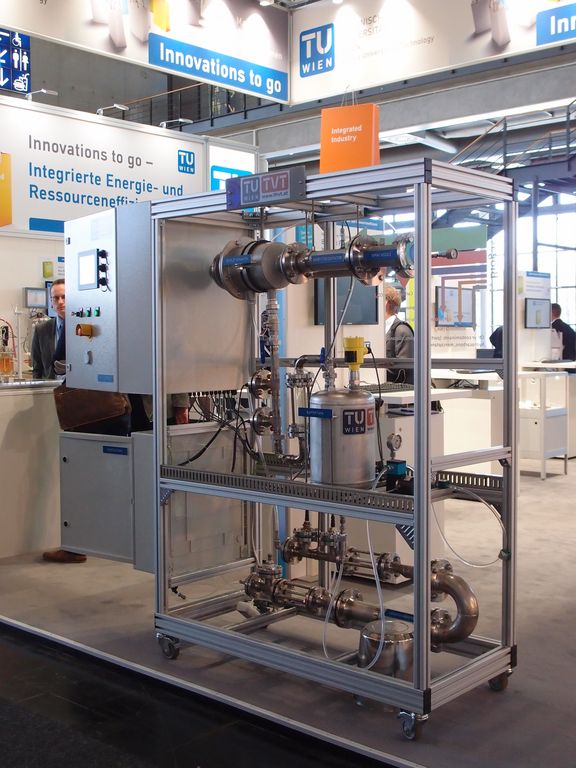 TU Wien at Hannover Messe 2015 - 32