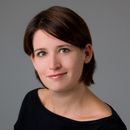 Bild Dr. Eva Bartlmä - Fachgruppenleiterin F&E-Verträge und Beschaffung