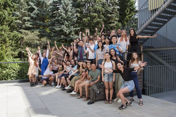 Gruppenfoto der AEMS-Studierenden 2024