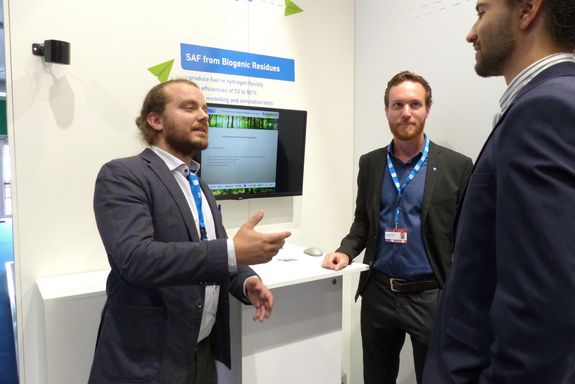 Florian Benedikt (l.), Alexander Bartik (m.) and Simon Schobesberger (r.)