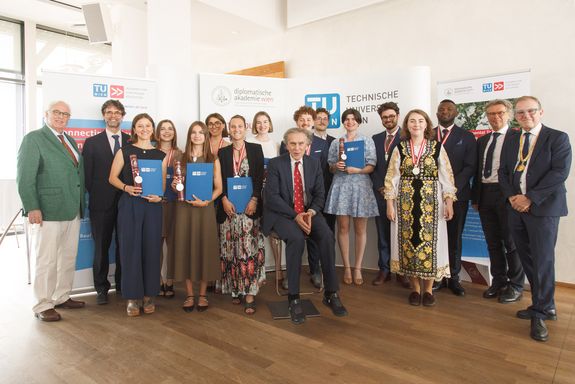 ETIA17 Graduation Ceremony