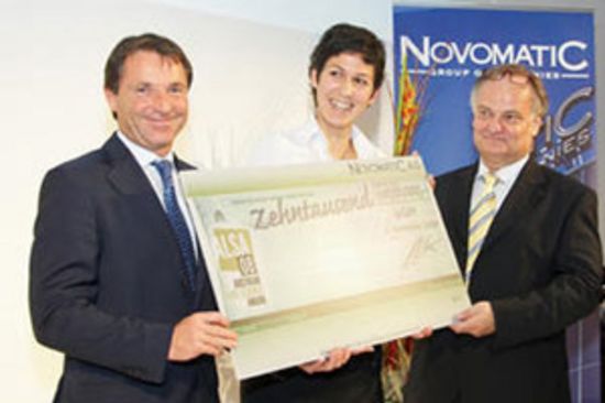 Monika Schuster (Mitte) ©APA