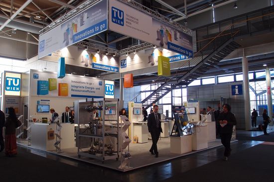 Der Messestand der TU Wien in Hannover (Foto: Barbara Kusebauch)