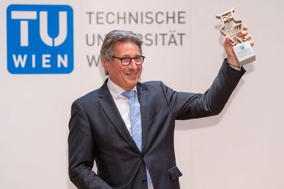 Vizerektor Kurt Matyas bei den Best Teaching Awards