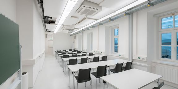 Seminarraum Favoritenstraße 01B
