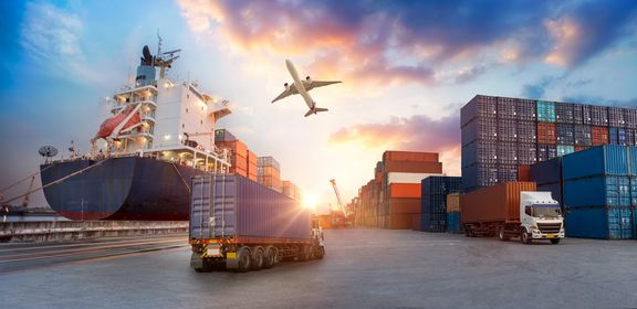 [Translate to English:] Supply Chain Stock Image 