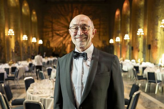 Günter Blöschl im Goldenen Saal des Rathauses in Stockholm