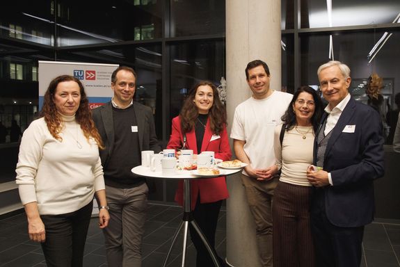 Filiz Siber-Schmied and guests 