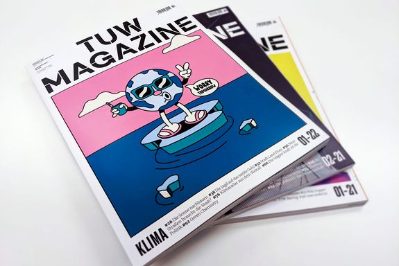 Die letzten drei Ausgaben von tuw magazine übereinander gefächert