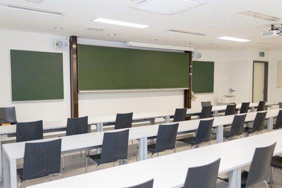 Seminarraum – nach der Adaptierung Seminarraum – nach der Adaptierung