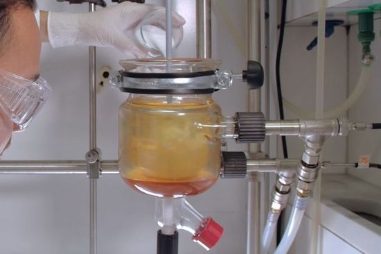 Climate-Friendly Heat Storage System