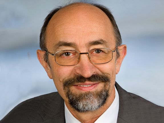 Prof. Günter Blöschl Prof. Günter Blöschl