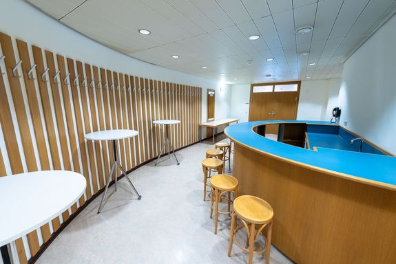 Photo foyer of the lecture room in the library