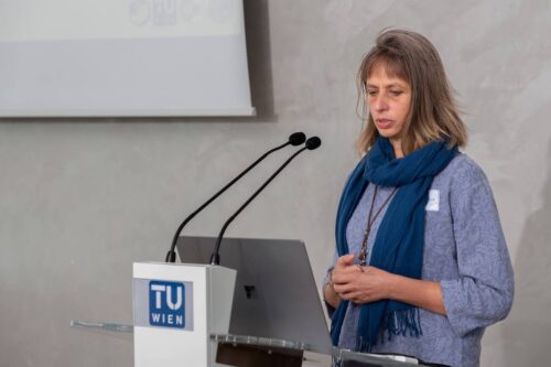 bettina-mihalyi-schneider presenting greenchem curriculum